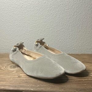 Everlane Soft Gray Women's Flats “The Day Glove” 8/8.5